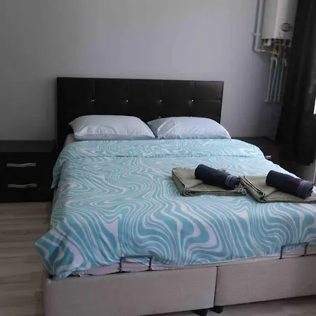 Aparthotel Kurtulus House *