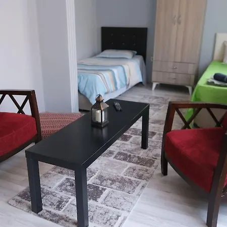Kurtulus House Aparthotel *